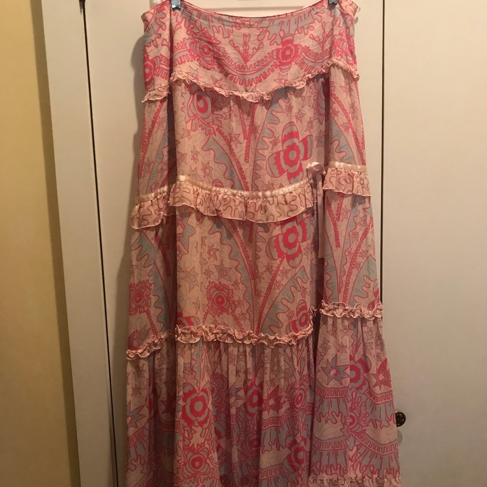 Escada maxi skirt with ruffles